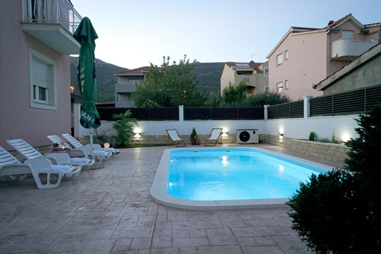 Villa Tago With Heated New Pool Kaštela Eksteriør bilde