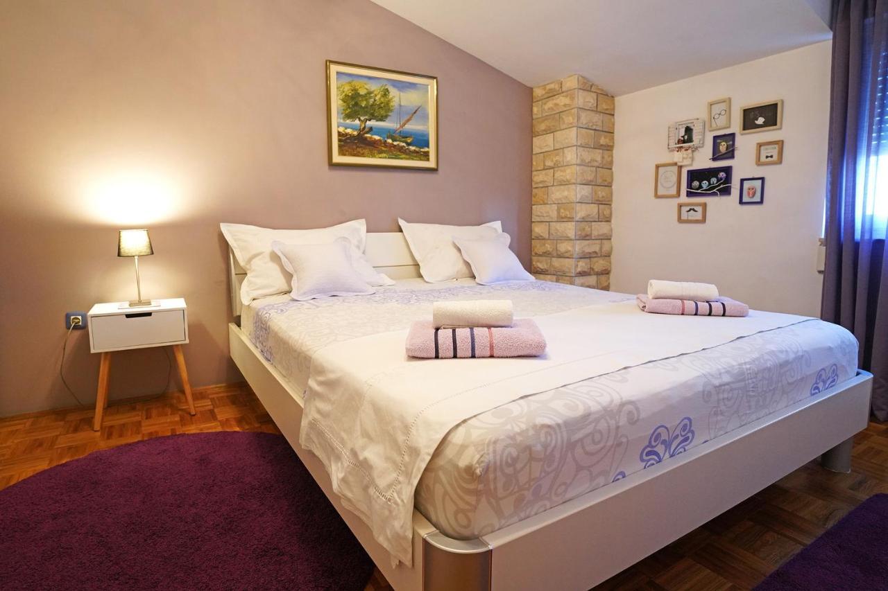Villa Tago With Heated New Pool Kaštela Eksteriør bilde