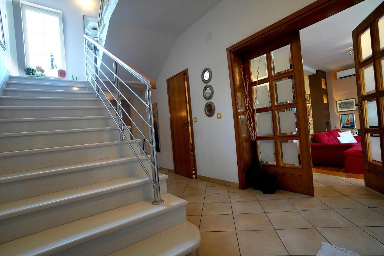 Villa Tago With Heated New Pool Kaštela Eksteriør bilde