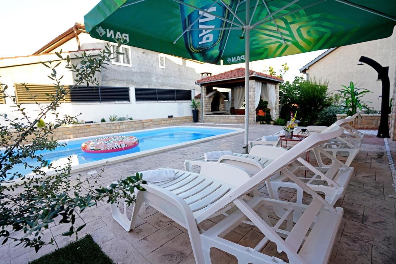 Villa Tago With Heated New Pool Kaštela Eksteriør bilde