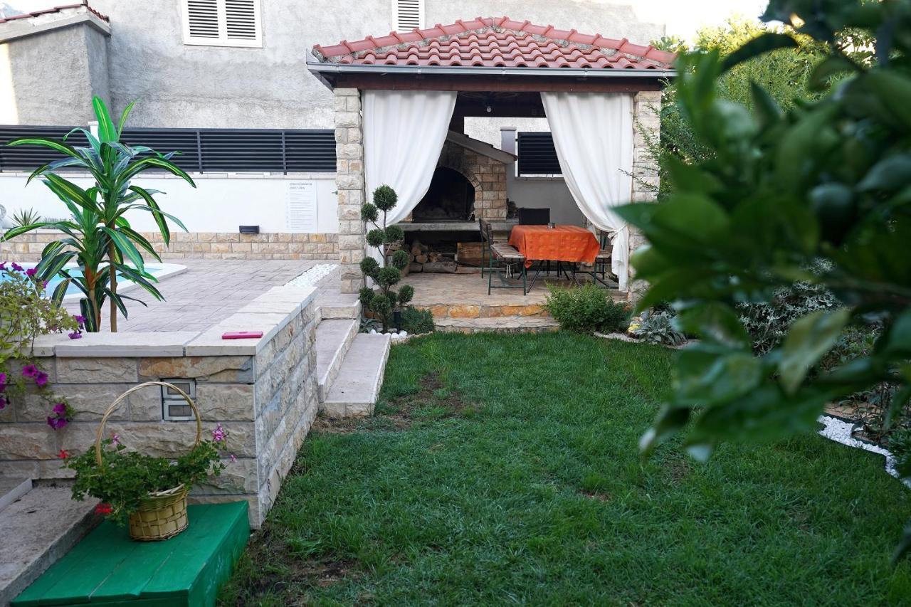 Villa Tago With Heated New Pool Kaštela Eksteriør bilde