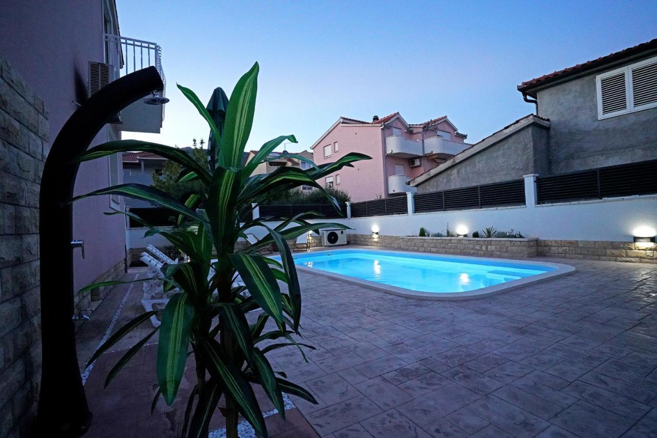 Villa Tago With Heated New Pool Kaštela Eksteriør bilde