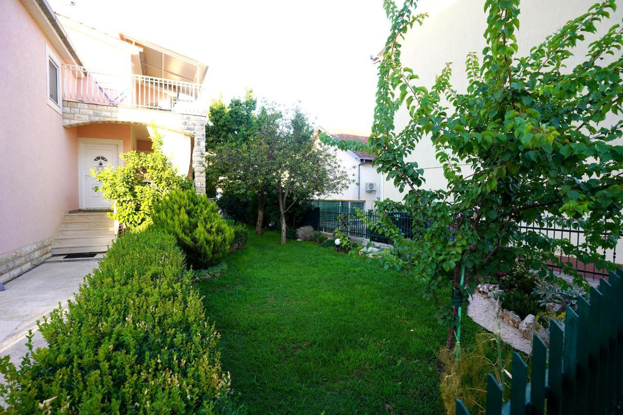 Villa Tago With Heated New Pool Kaštela Eksteriør bilde